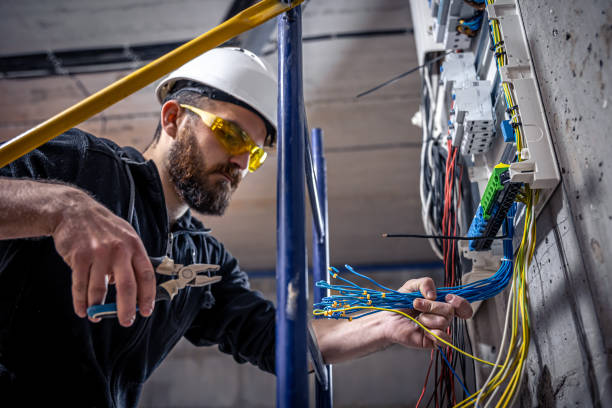 Best Affordable Emergency Electrician  in Osceola, MO